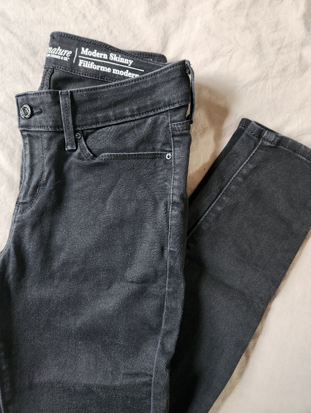 Levi Strauss Signature Women’s Modern Skinny Jeans - Size 6 - Picture 2 of 12